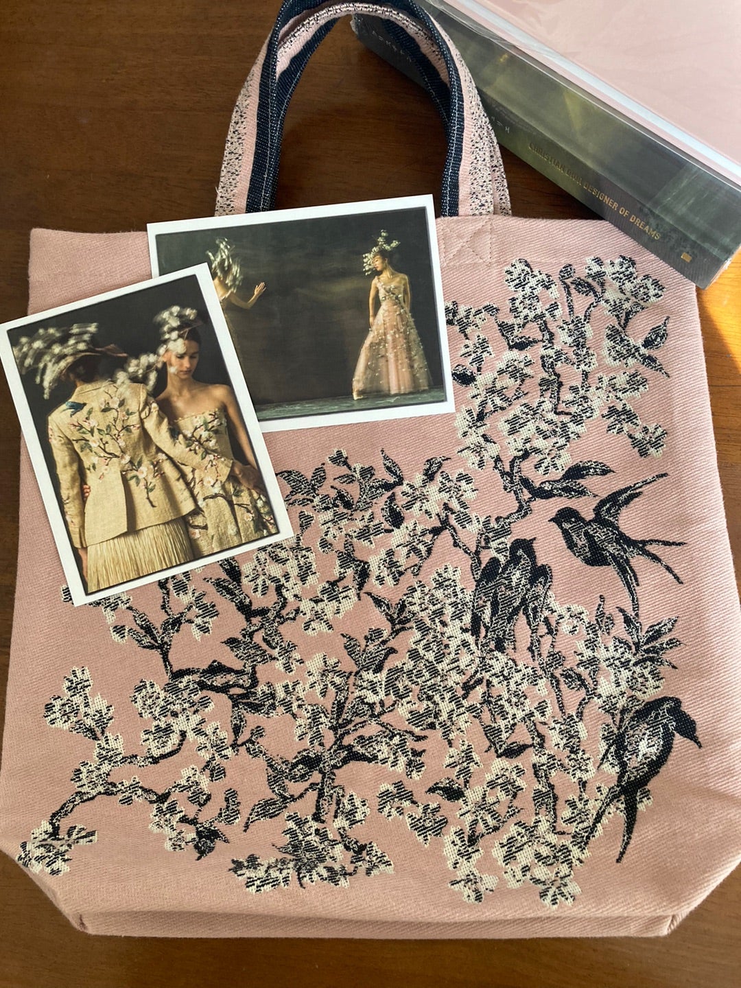 買ってよかったもの ディオール展 夢のクチュリエグッズ | LuLu♪LaLaLa♪