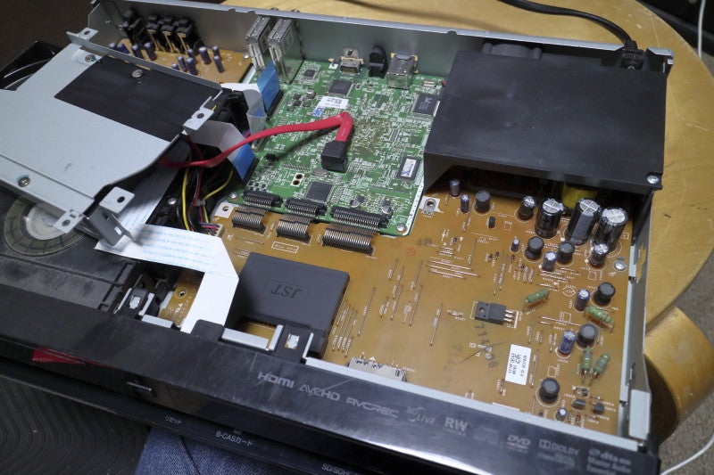 BDレコーダー（REGZA D-BZ510）DIY修理 | T-HOUSE Diary