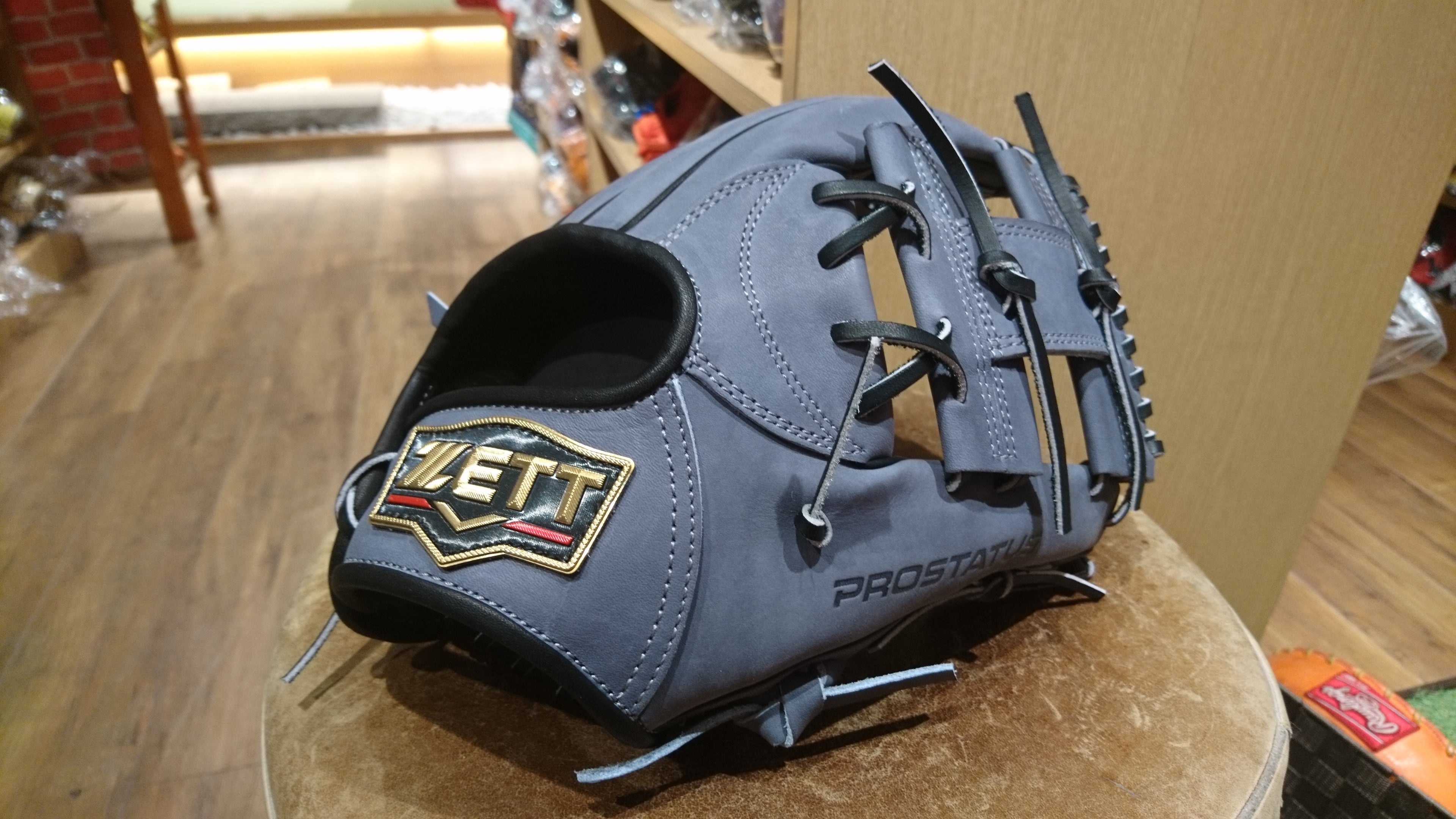 ゼット】軟式オーダーグラブ［156型］×ダークグレー | ベースボール