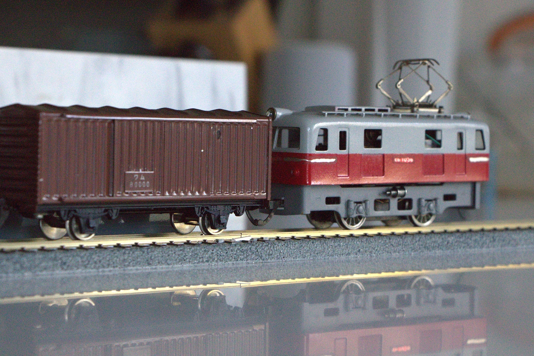 HOゲージ御幸山工場 エンドウ ワム80000 | 400キロポスト