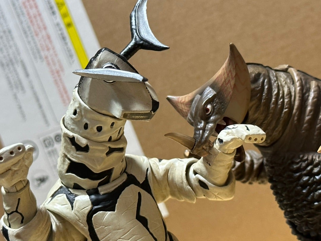 ULTRA-ACT 宇宙怪獣エレキング | 怪獣玩具に魅せられて