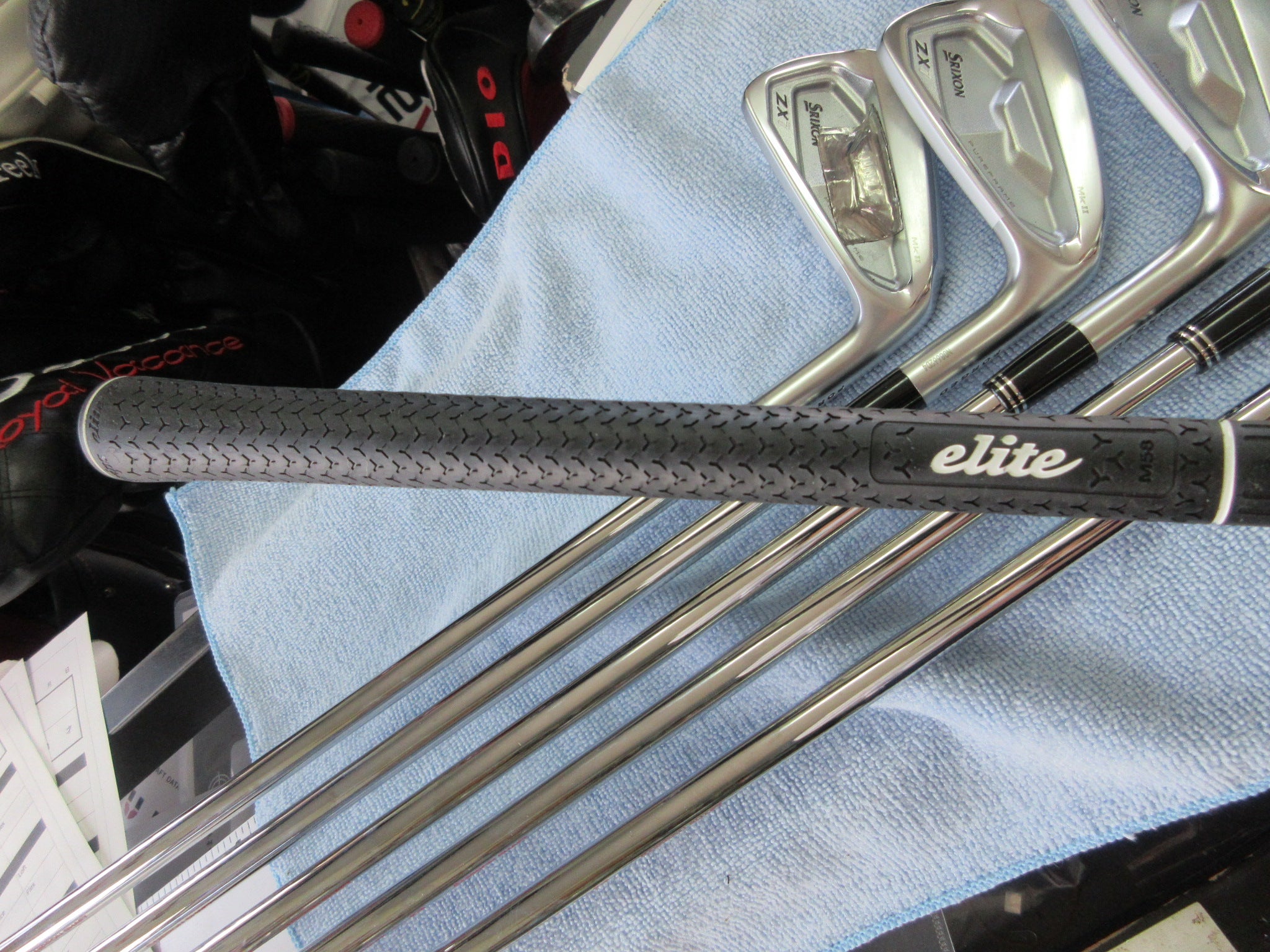 SRIXON/ZX7iron組直し！！アーチザンもね！ | 水戸の職人 ゴルフギヤTOBITA