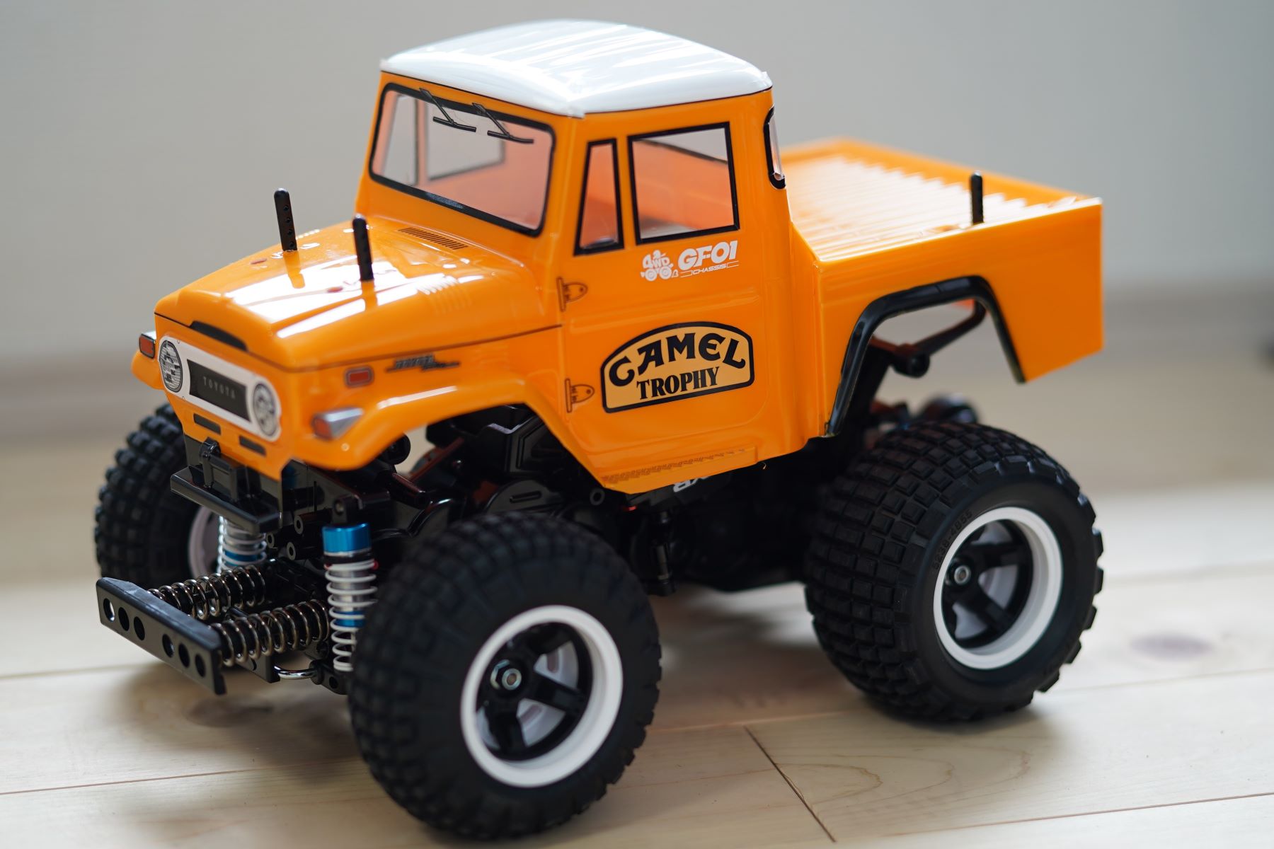 GF-01】トヨタ ランドクルーザー40 | robertsのラジコン日記