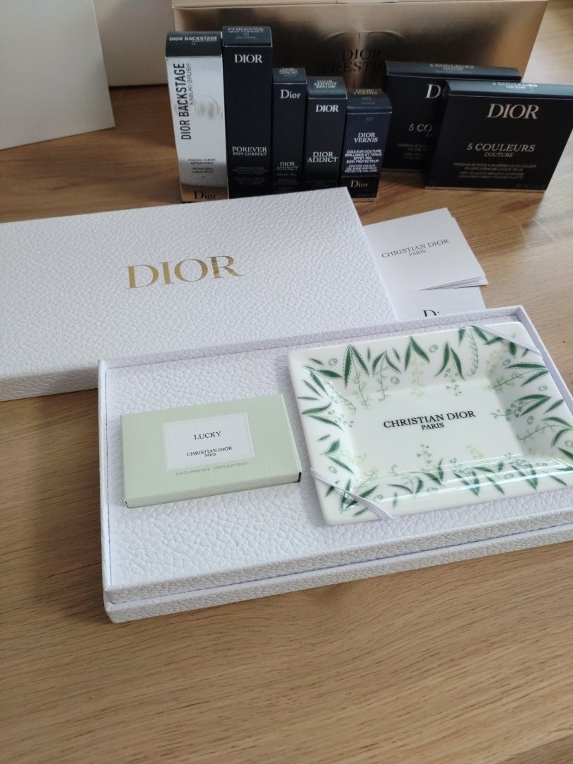 ディオール プラチナ会員限定 スペシャルギフト ご紹介 | cosmeholic