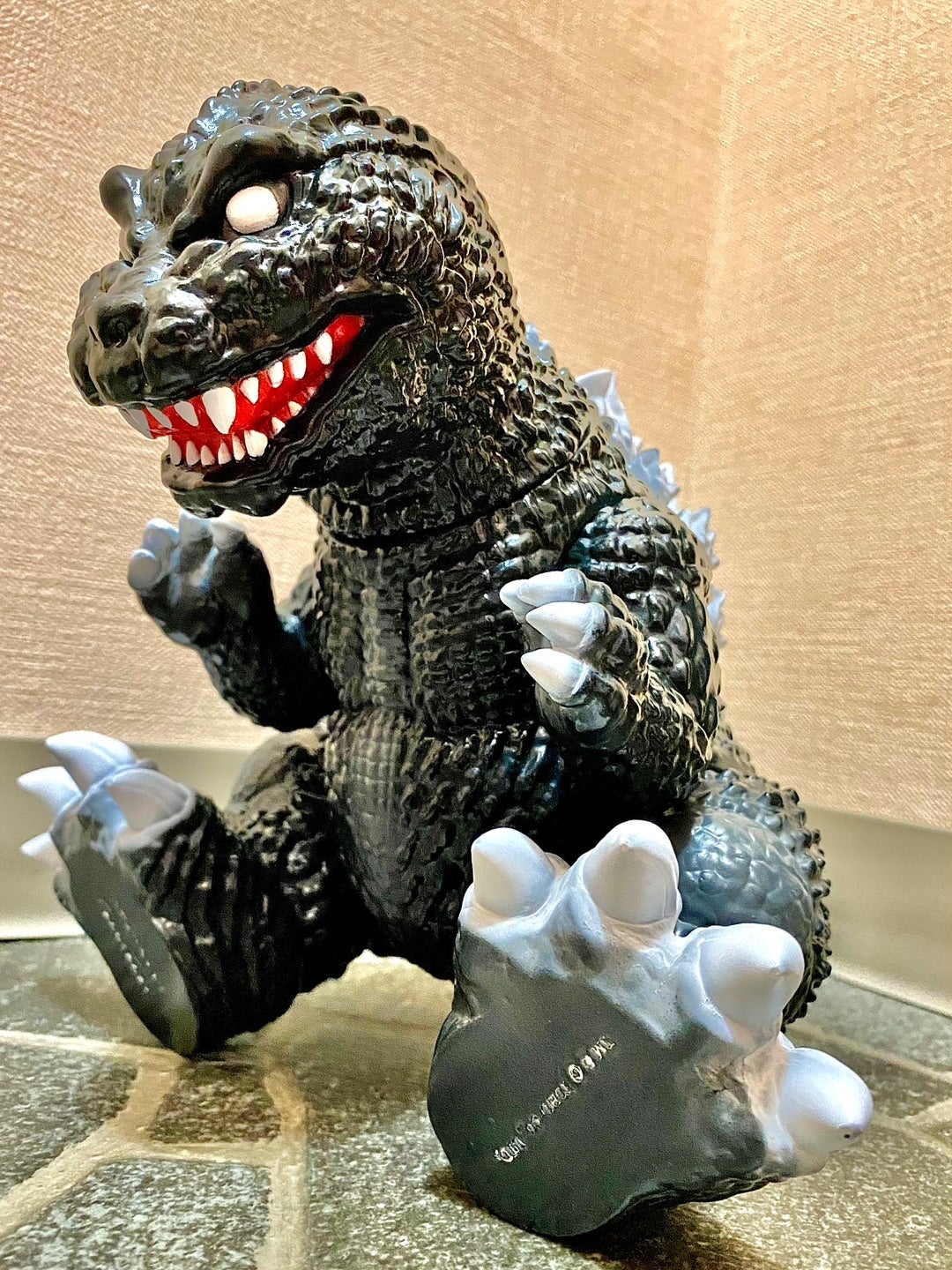 安楽安作氏原型 GMKゴジラ メディコムトイ製ソフビ | 怪獣玩具とカタナ