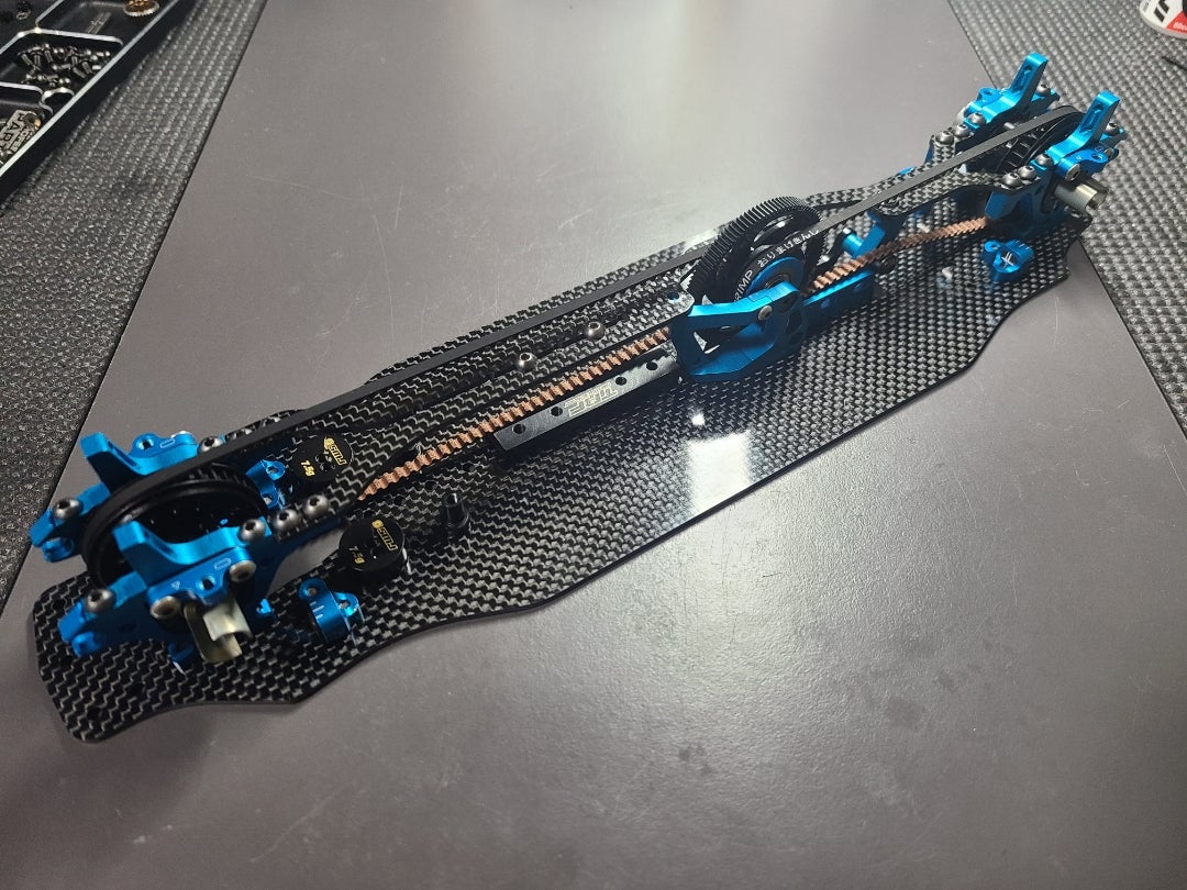 TRF420Xをメンテする(メインシャーシ) | 趣味だからガチなんだ