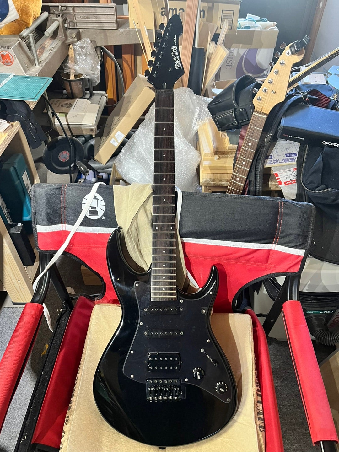 Black Dog by Aria Pro II | ギターいじりは楽しい！