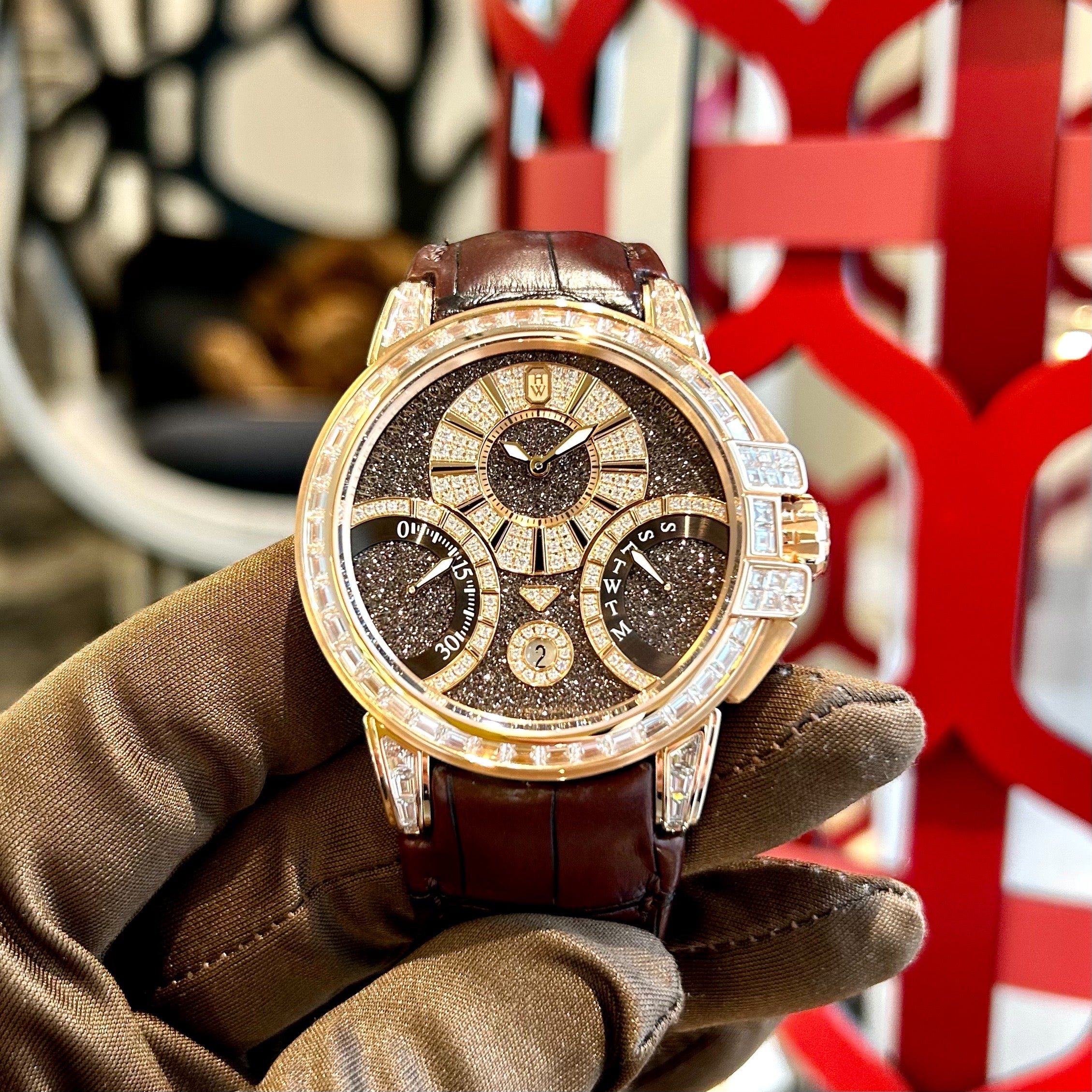 HARRY WINSTON】芸術的かつ革新的なオーシャン・OCEABI42RR003