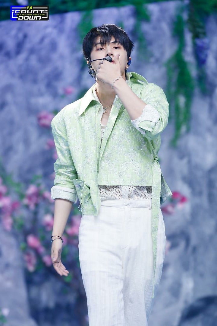 ENHYPEN sacrifice サノク 公開放送 トレカ ヒスン ENHYPEN sacrifice