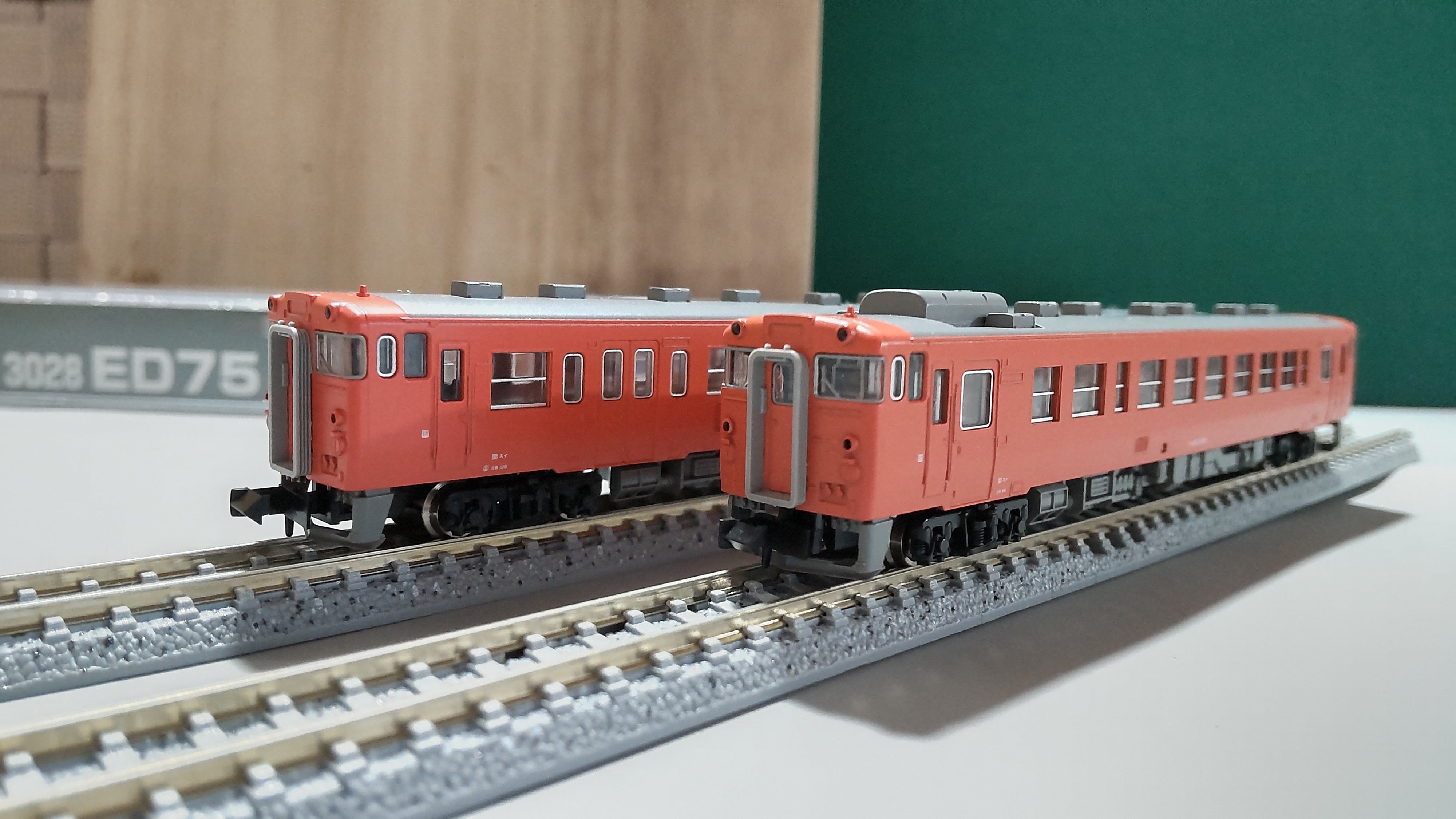 KATO 6019/6021 キハ40/47 非動力車のカプラー交換&室内灯組込み
