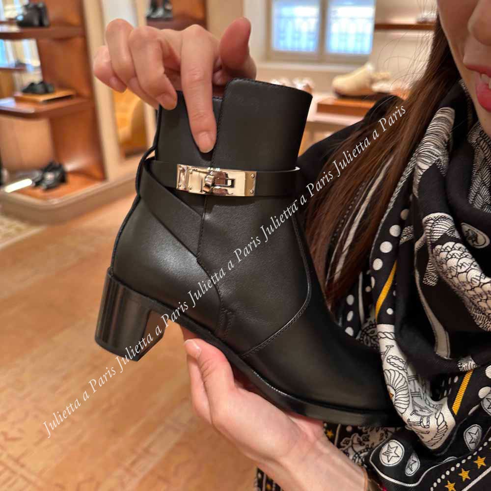 ヒール5cmを全く感じない！まるでフラットブーツ！エルメスのショート