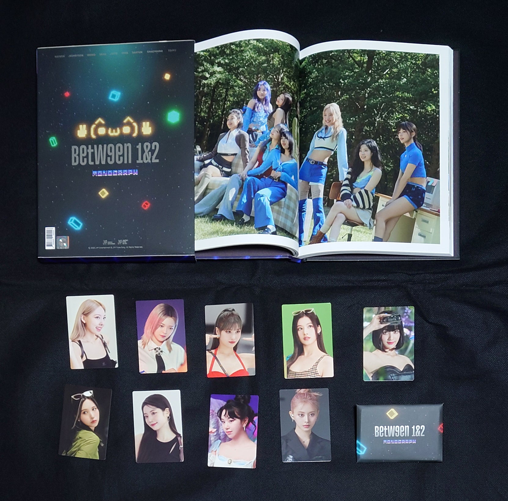 TWICE MONOGRAPH BETWEEN 1&2 / READY TO BE』到着。 | akai-moriのブログ