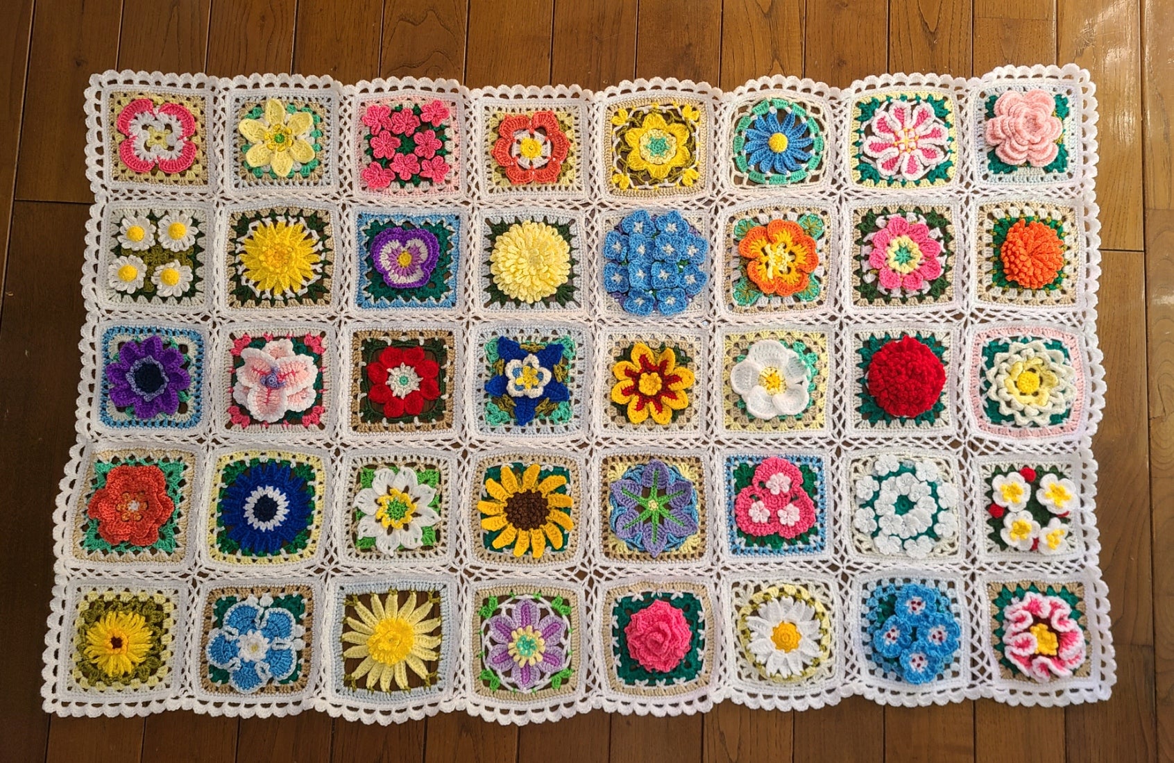 立体花モチーフのブランケット、完成☆ | 編み物アザラシの日常