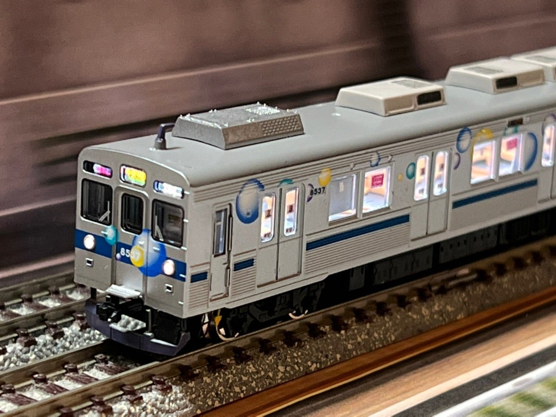 グリーンマックス 東急8500系（シャボン玉・行先表示点灯）入線 | HK01