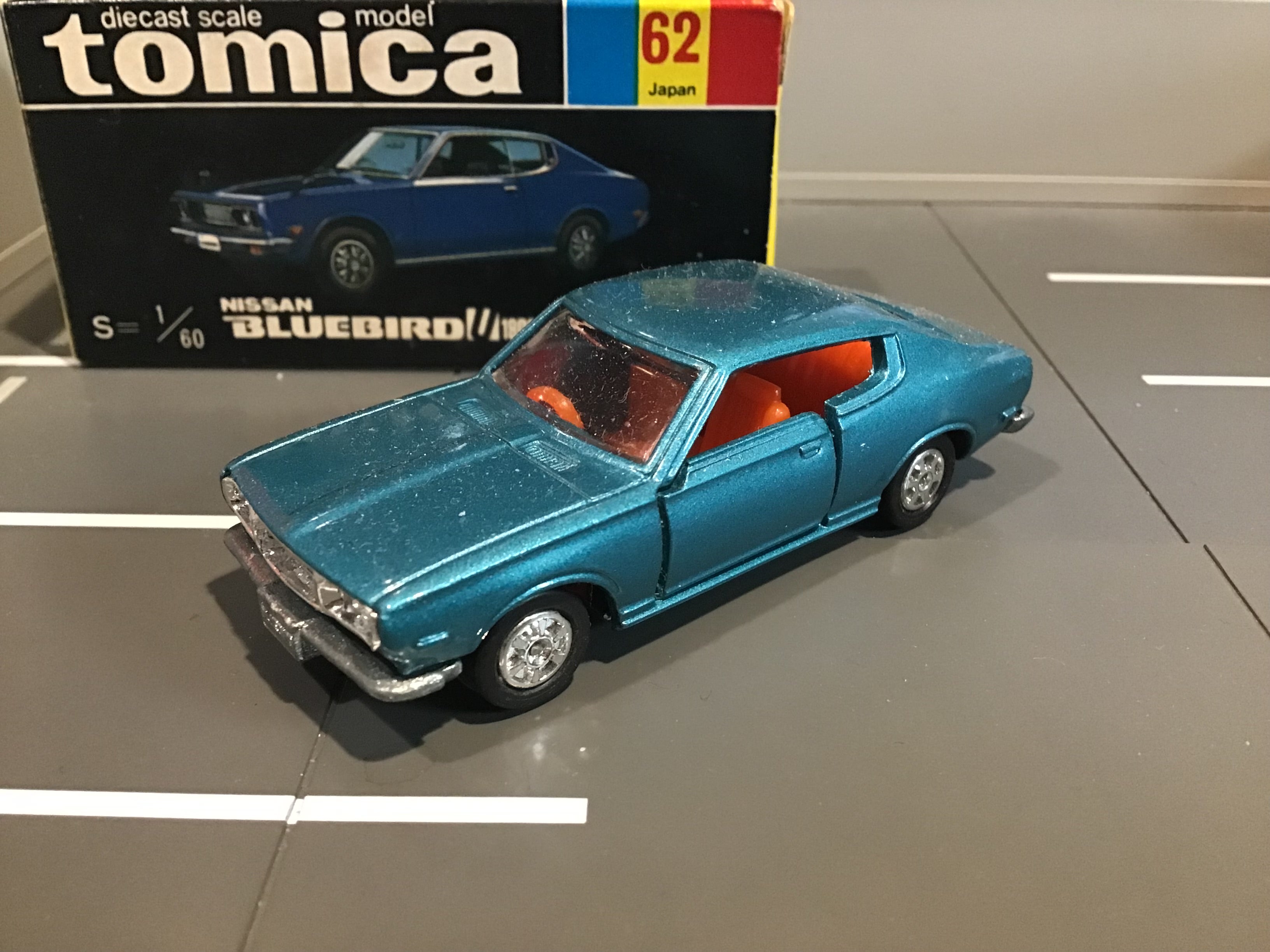 黒箱トミカNo.62-1日本製ニッサンブルーバードU 1800 SSS-E | やなしゃ