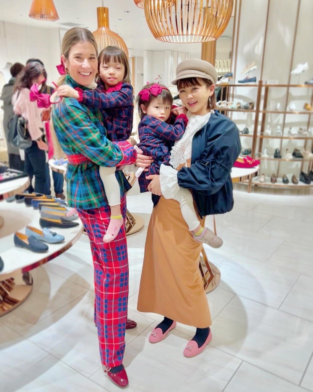 パリ発フラットシューズの #Chatelles ( #シャテル ) ♡ | 平山友美子