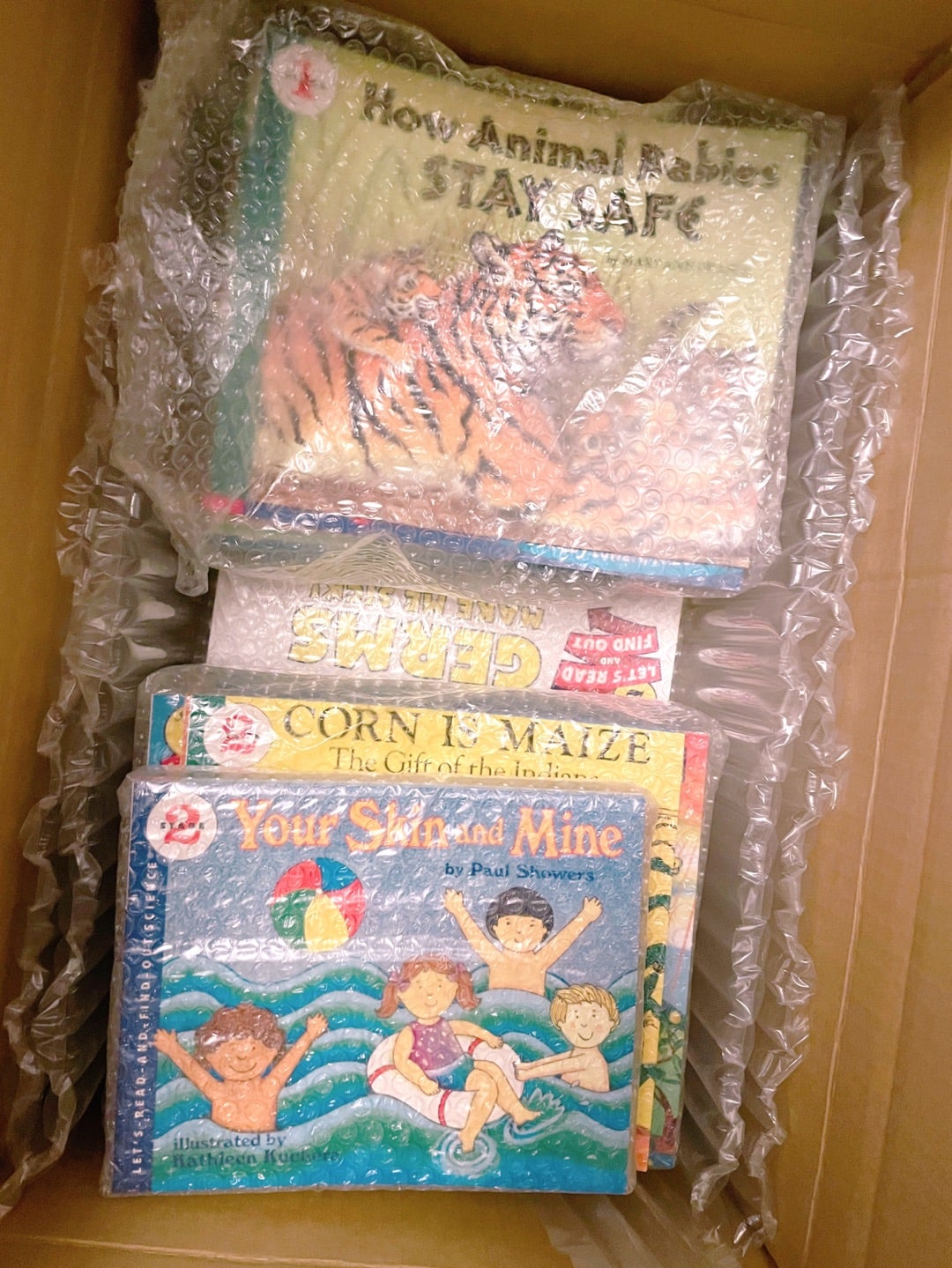 購入に至った英語の絵本、Let's Read And Find Out Science