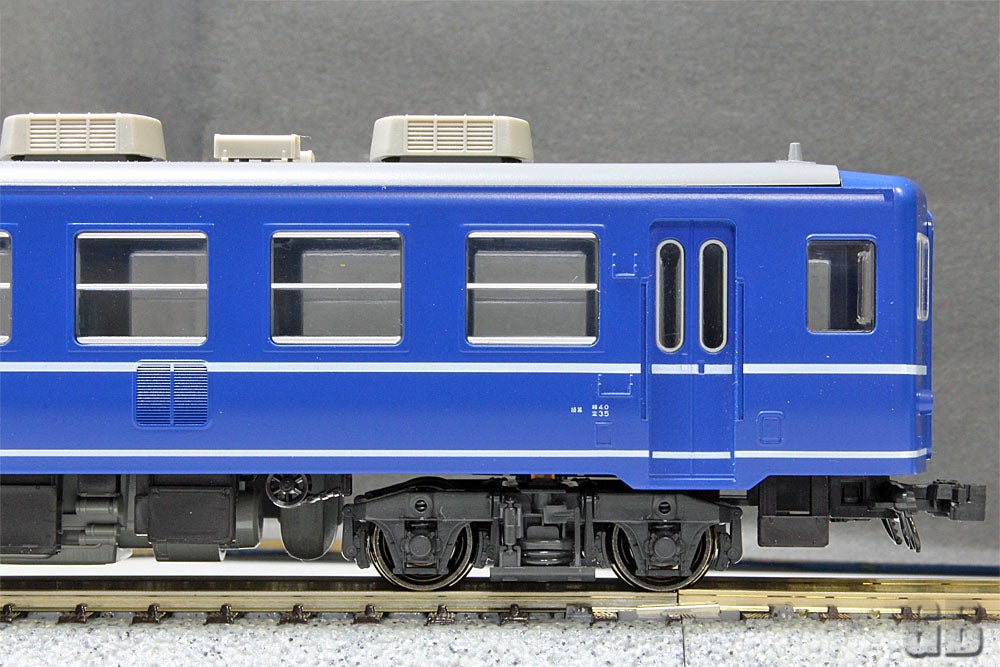 謹製：KATO HO 1-301】EF58（大窓・ブルー）を久しぶりに眺めてみて