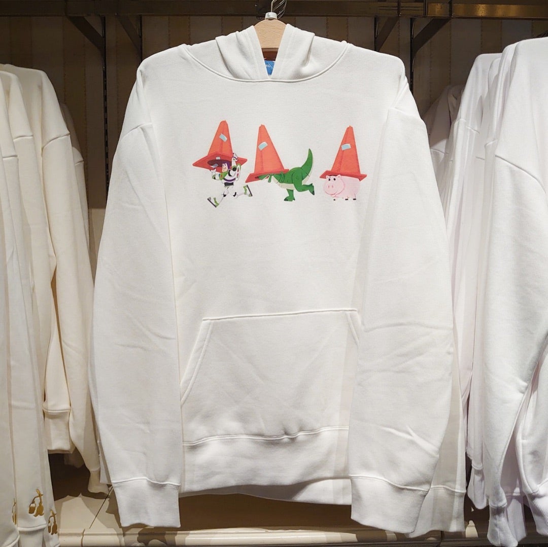 東京ディズニーリゾート トイストーリーデザインのパーカーが新発売