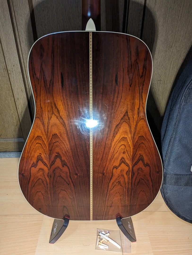 No:1 Morris M-50 ハカランダ•トップ単板 | ゆずマンのギター説明ブログ