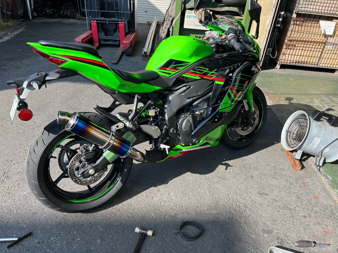 ZX-4R スリップオンマフラー続けてます。 | BEAMS（ビームス