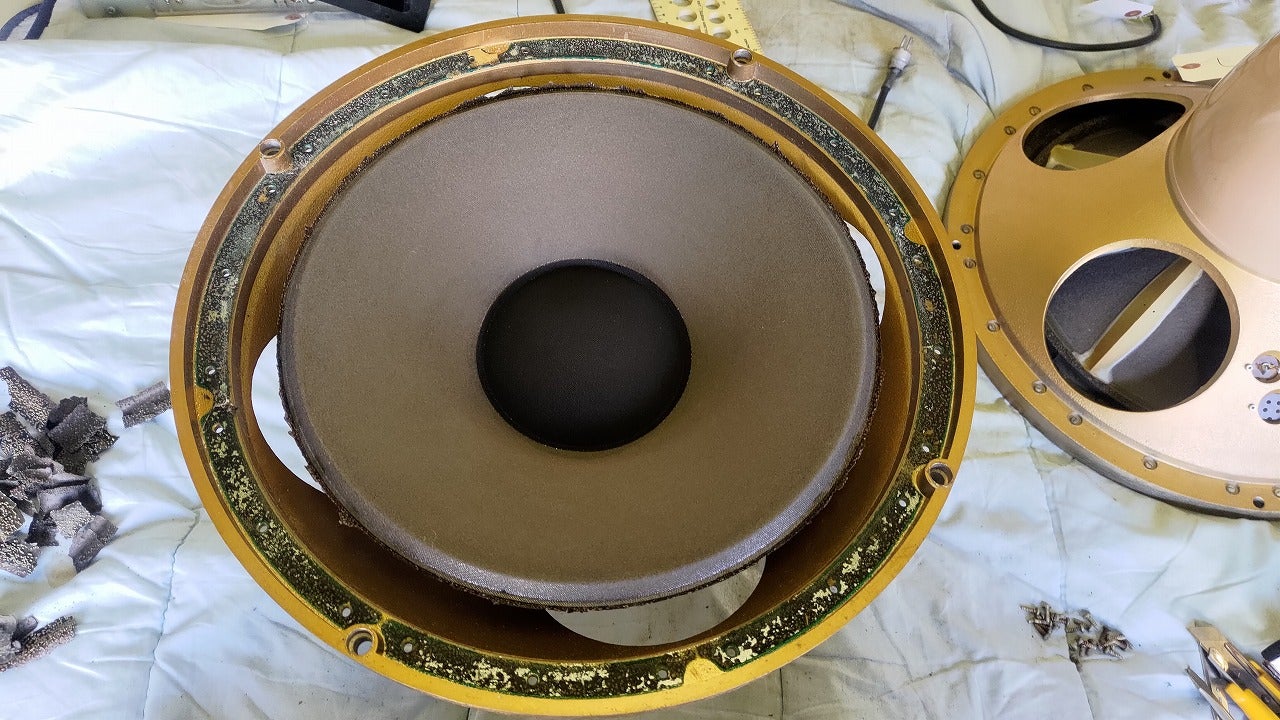 TANNOY HPD-385A ユニットのエッジ交換 | Garage Full Scale 奮闘記