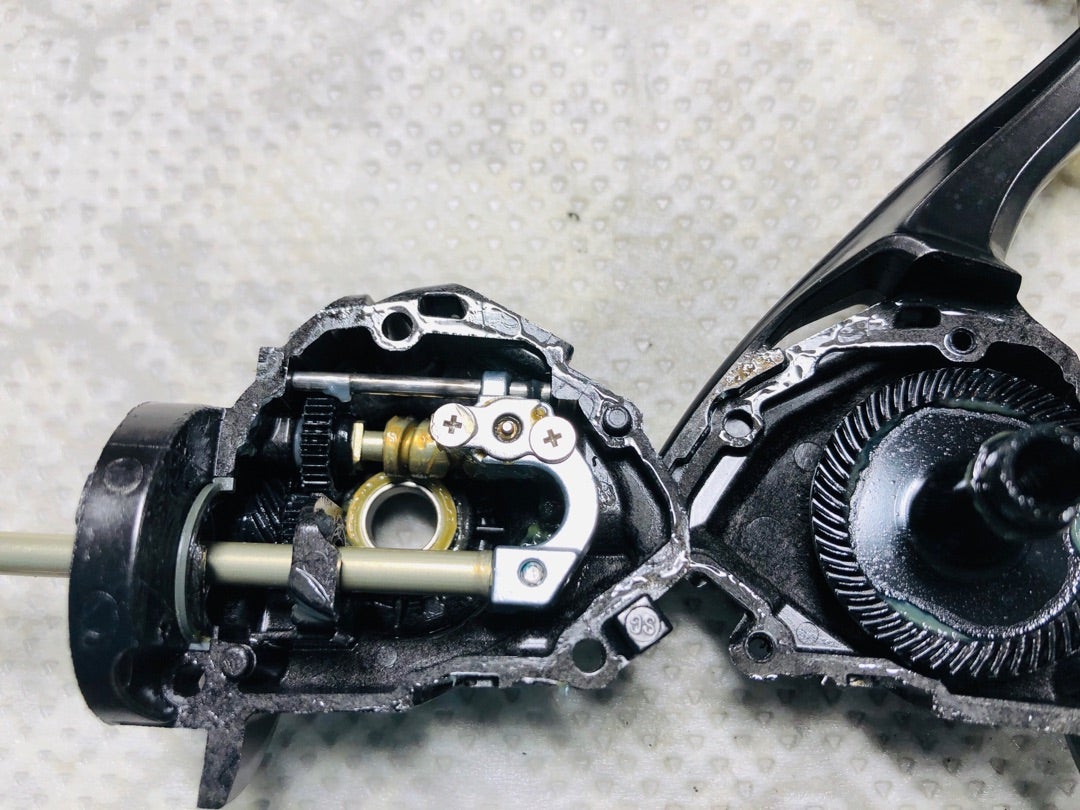 ☆S様・シマノ 20ヴァンフォードC2000S☆ ベアリング追加 | WERFEN