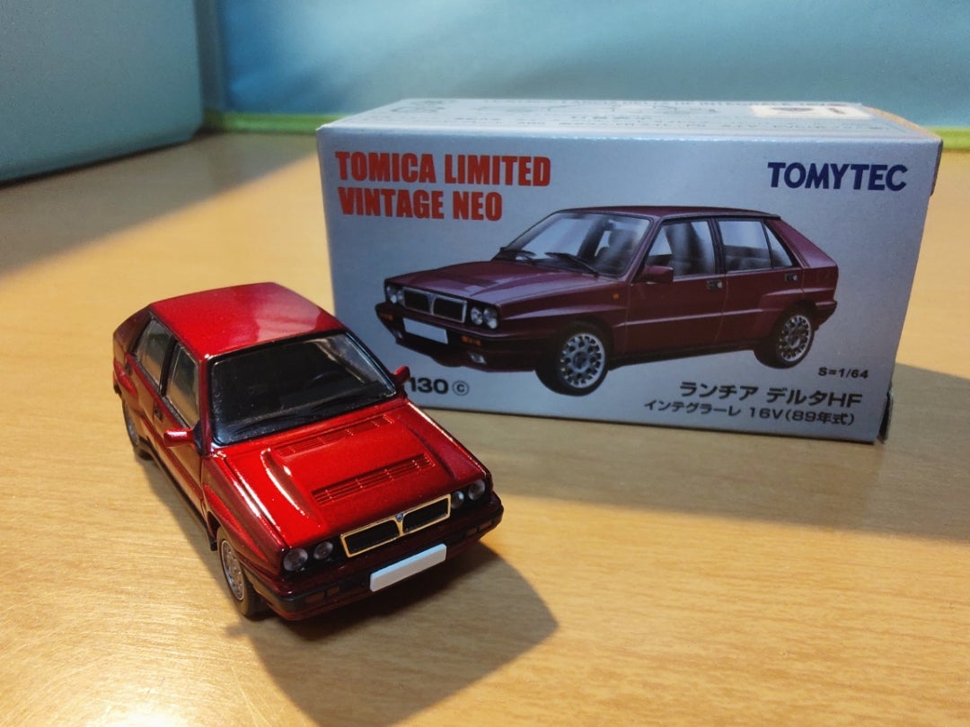 トミカ】リミテッドヴィンテージNEO ランチア・デルタHF