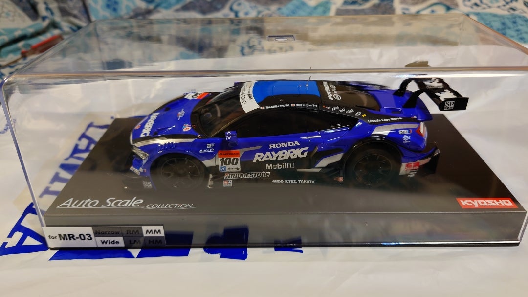 京商ミニッツ RAYBRIG HSV-010 2010（HONDA HSV） 京商ミニッツ