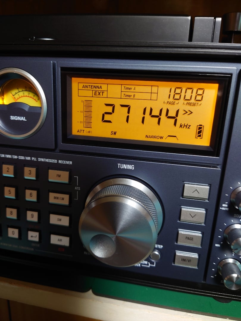 BCLラジオ TECSUN S-2000 | 猫おやじのブログ