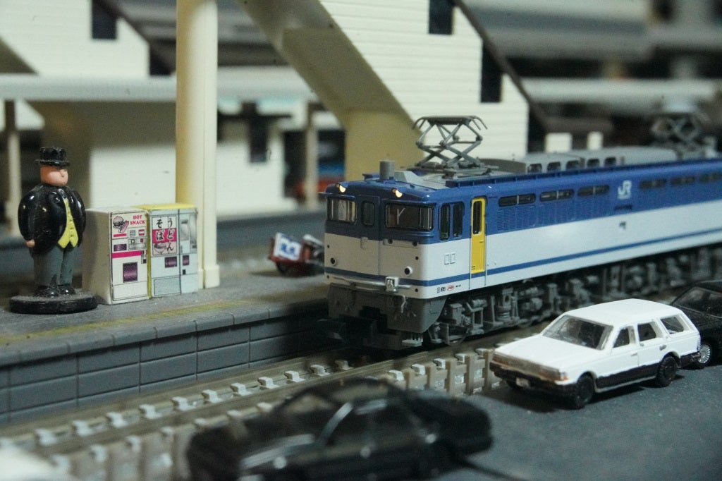 入線整備】EF65-2000「貨物更新車B」＋日本郵船コキ編成～仕様変更して