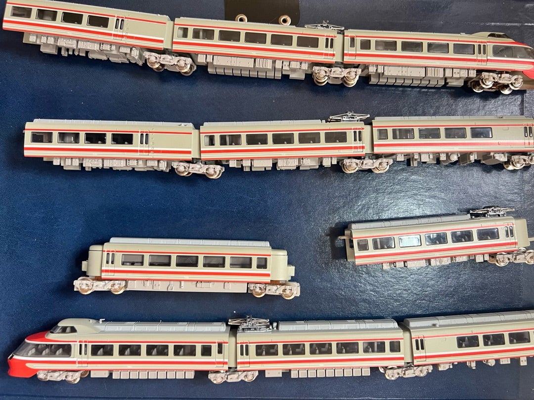 TOMIX 92009“小田急 7000形 LSE ロマンスカー”入線。〜その1