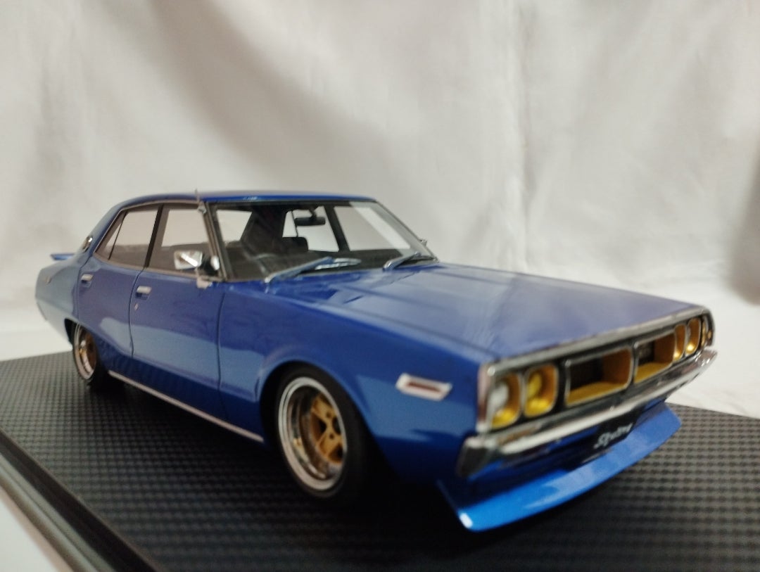 イグニッションモデル ケンメリ4ドアGT-X 1/18グリーン ig0971