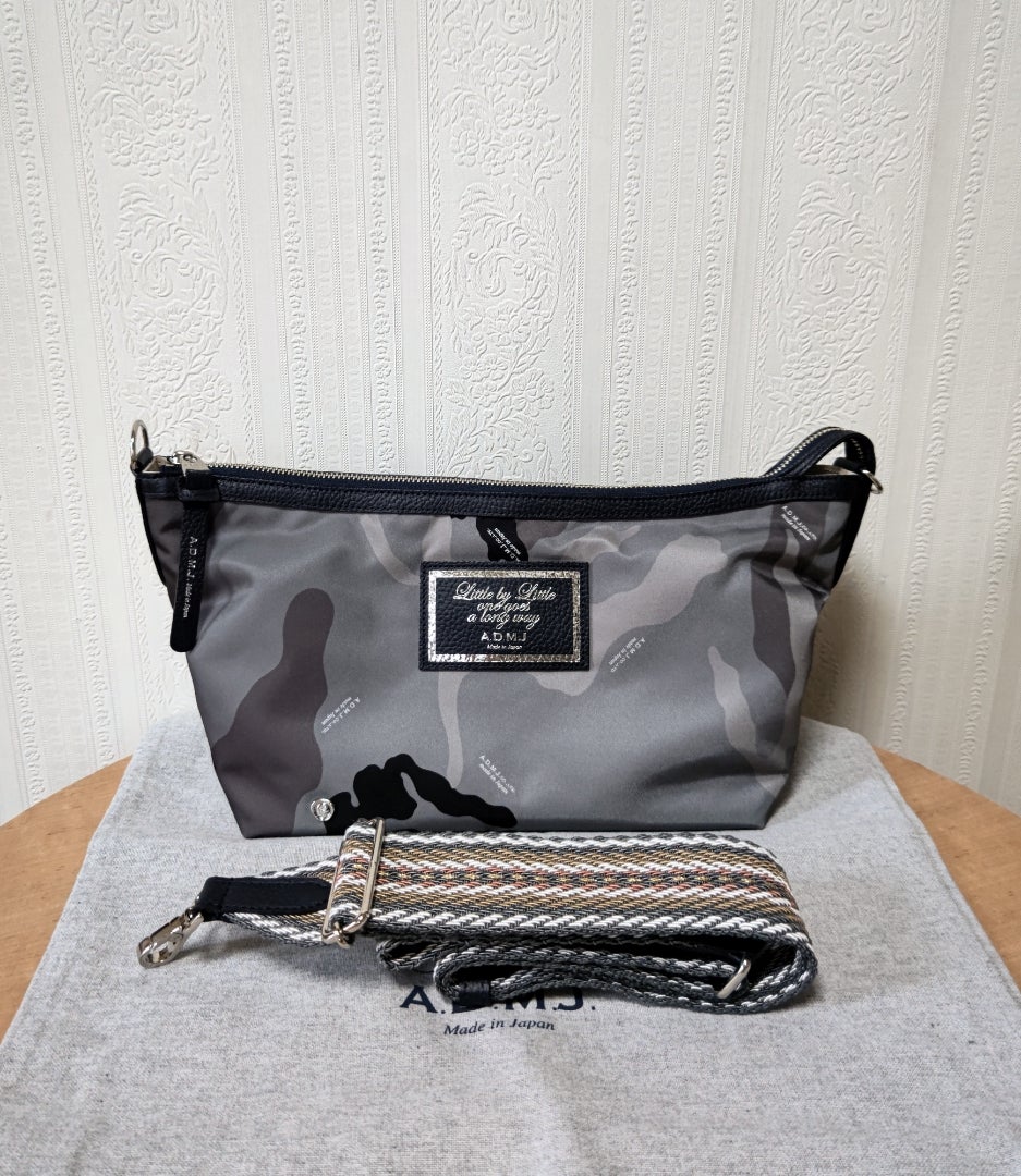 A.D.M.J. デービス ナイロンニューショルダー（カモフラ