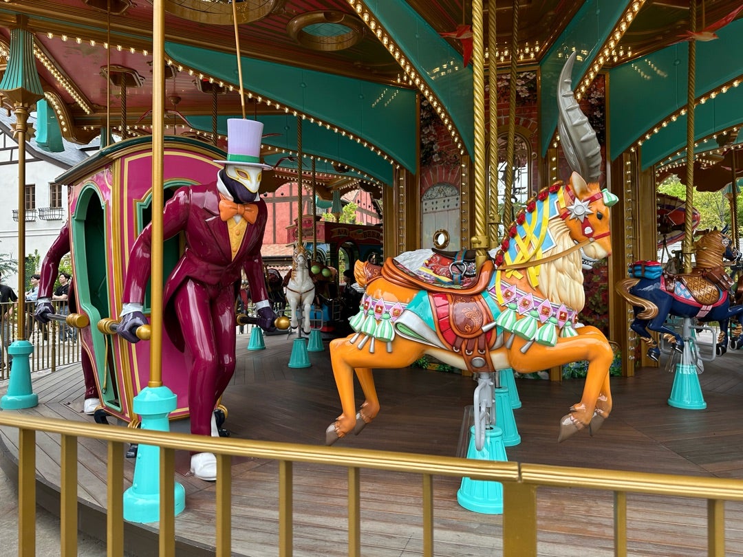 ジブリパーク】④魔女の谷〜キキのホウキに乗れるメリーゴーランド