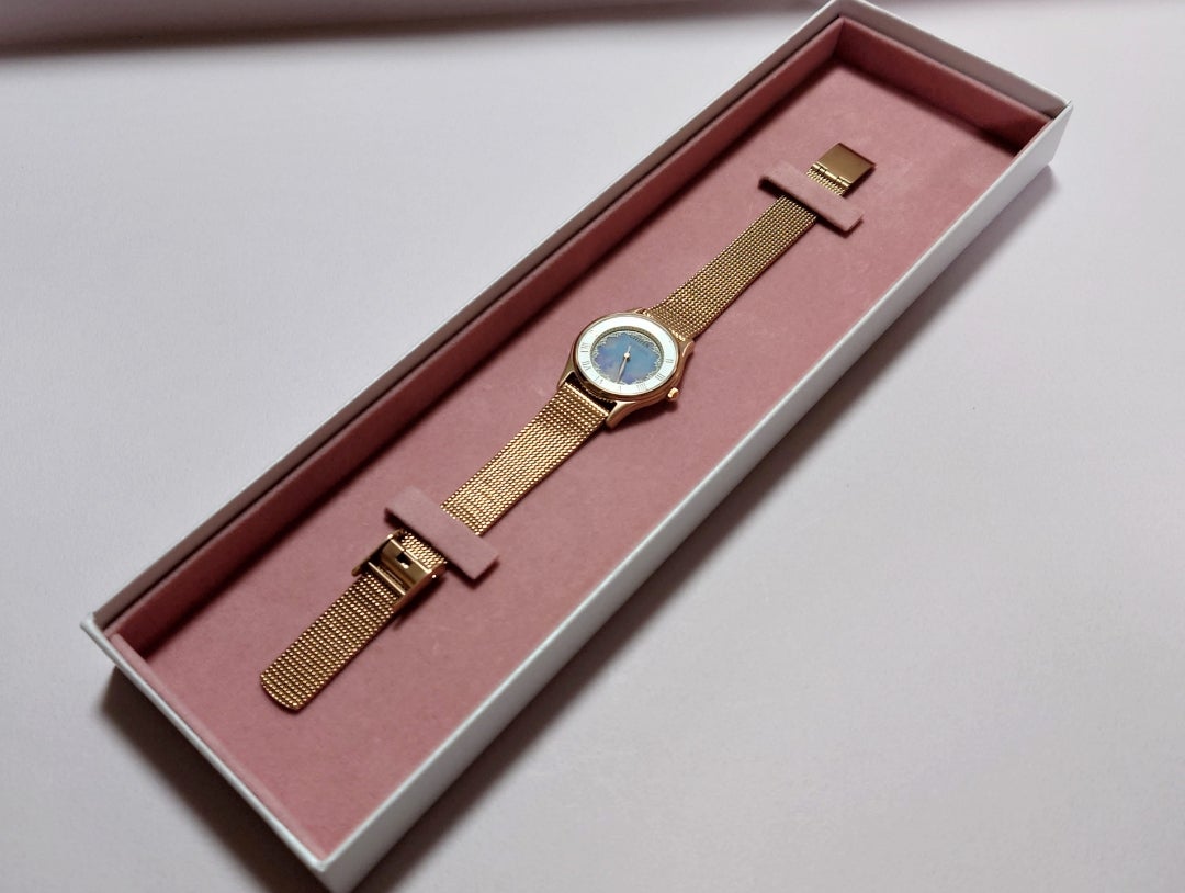 ファンタジースプリングスホテルの時計を買いました( *´艸