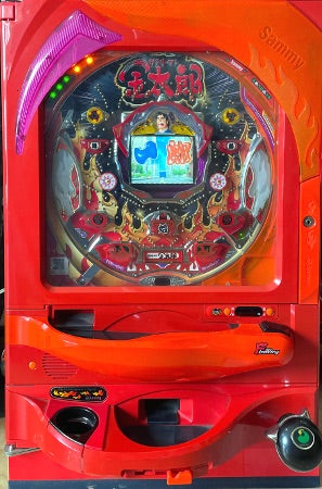 ちょっとレトロな卓上パチンコ：初代 CRサラリーマン金太郎（サミー