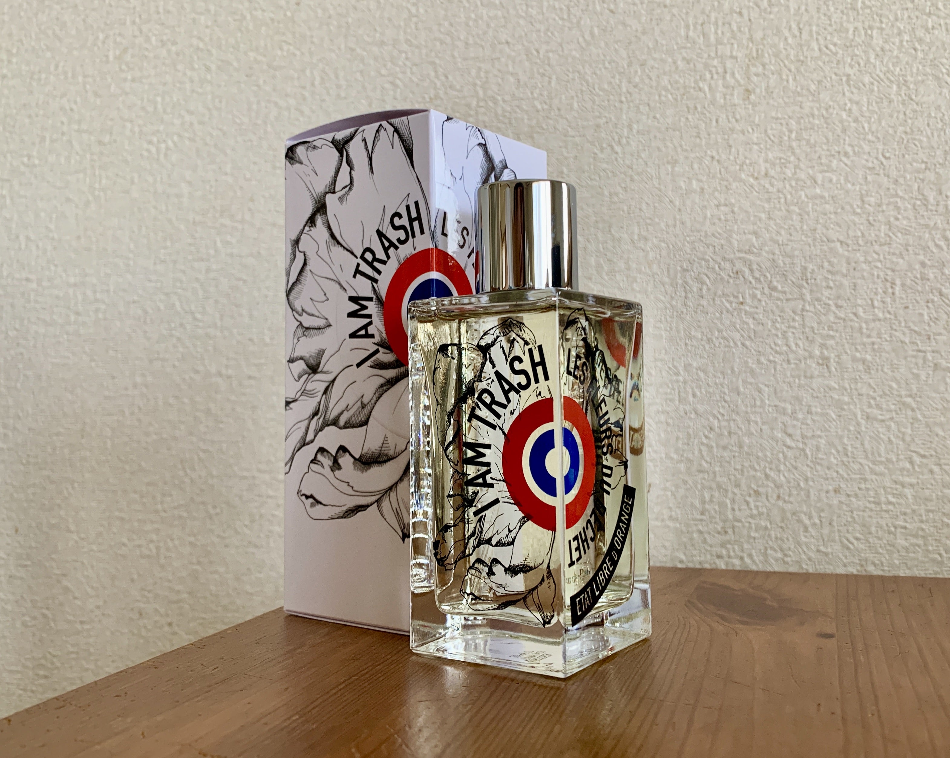 哀愁りんご／アイアムトラッシュ（ゴミの花） | 香水沼にハマった女