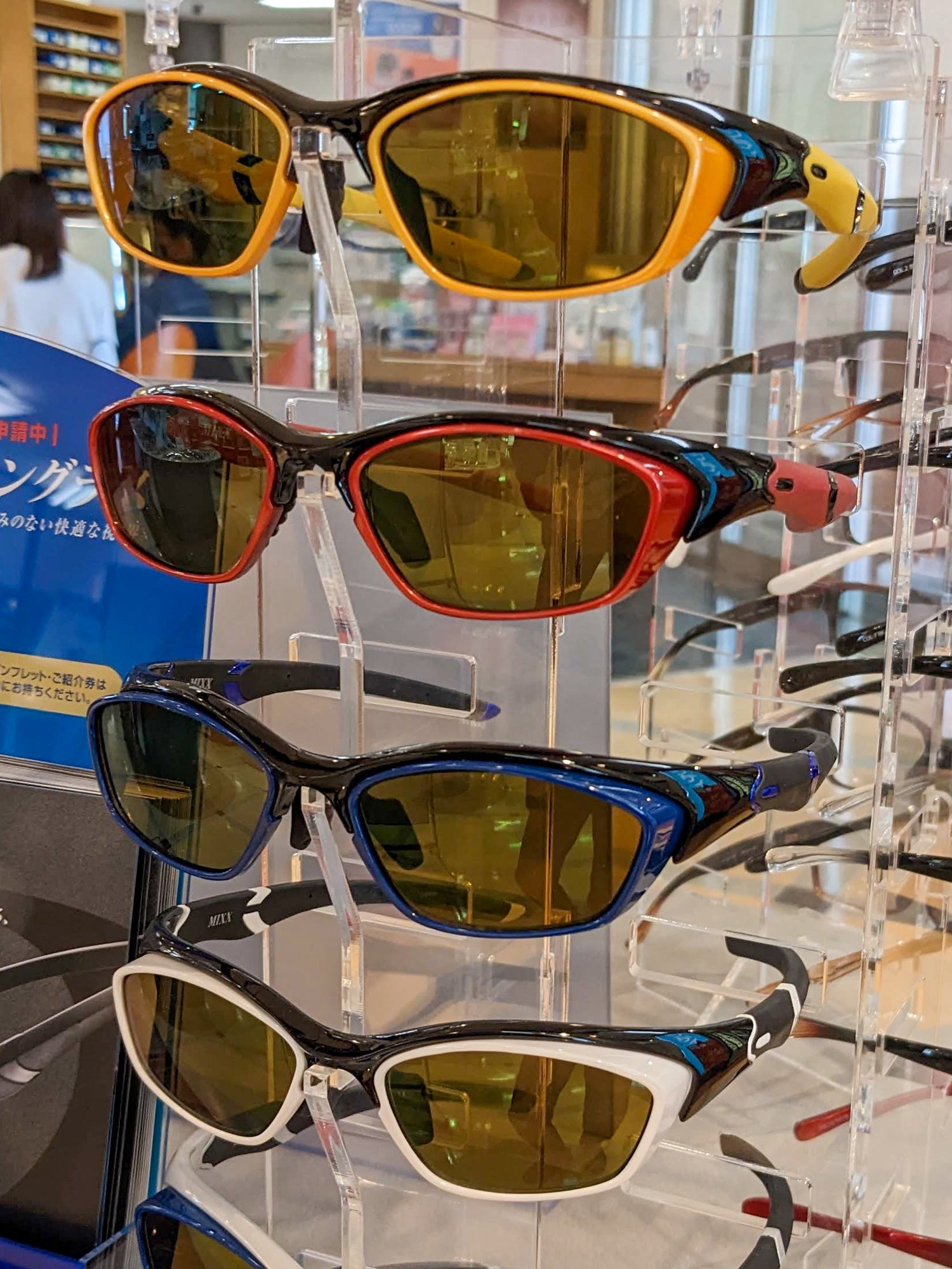 最高のパフォーマンスを目指すアスリートのために。スポーツサングラス