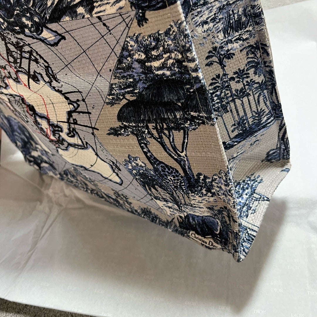 Diorプラチナランク バースデーギフト 2024⭐︎DIOR・ディオール