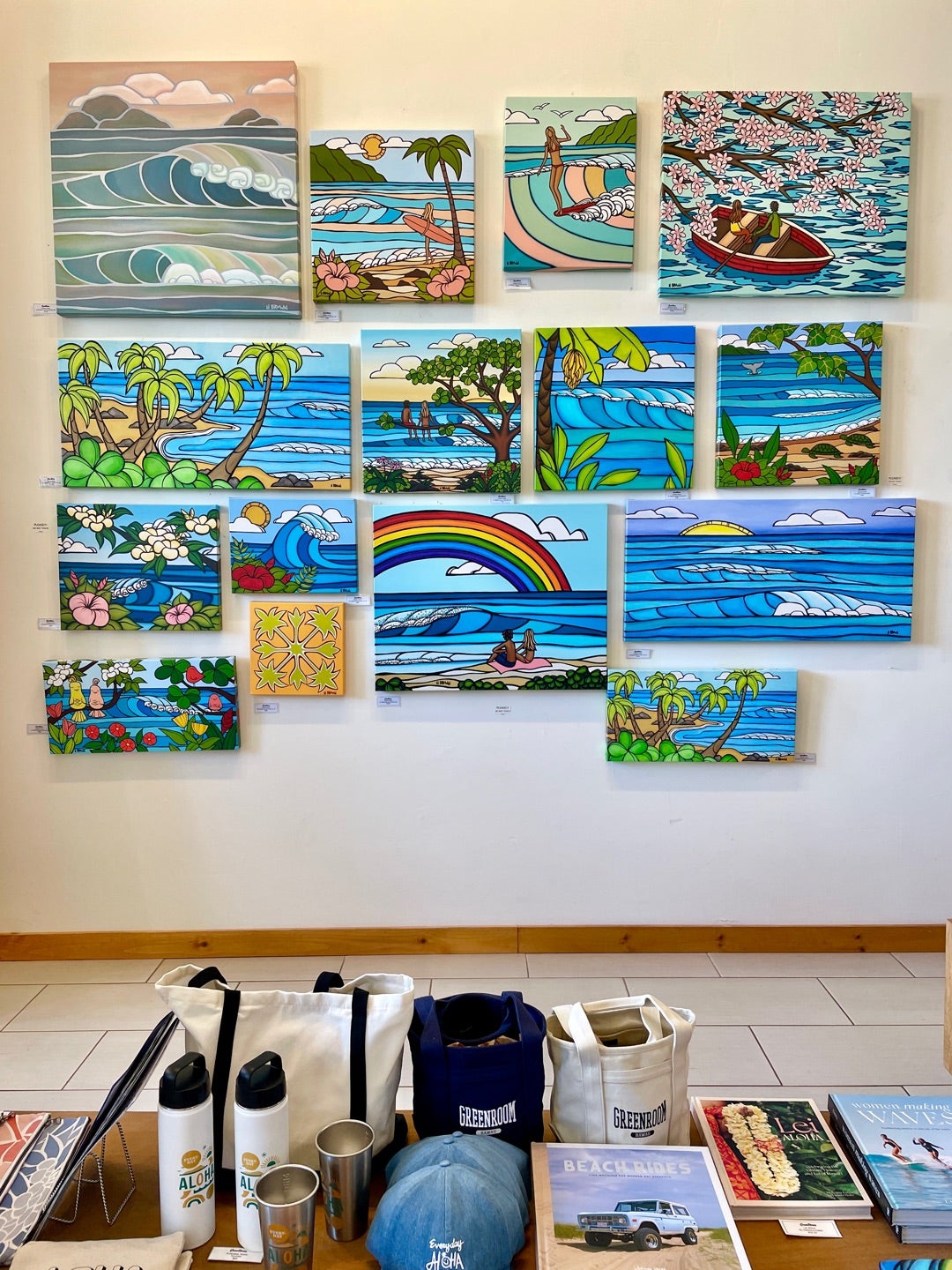 お洒落なサーフ・アート ＠グリーンルーム・ハワイ✨ | ハワイ・ライフ