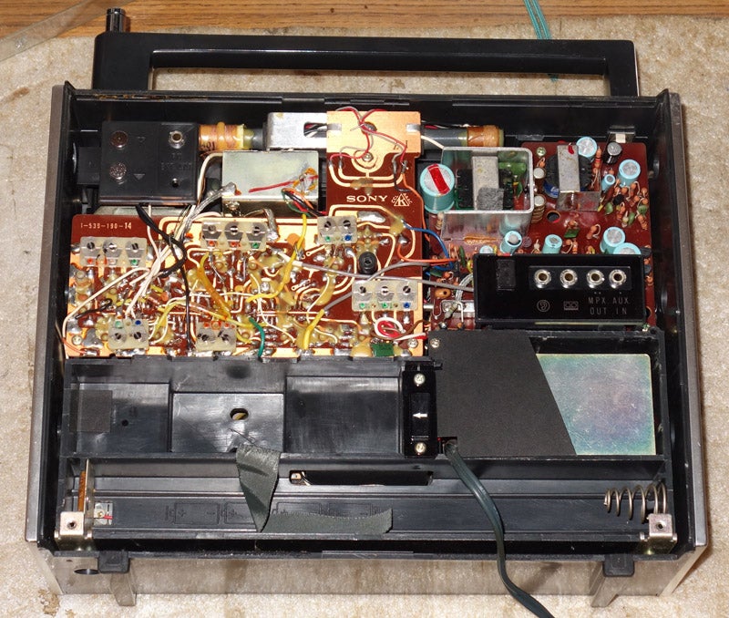 ソニーの中波・短波・FMの受信が可能なTFM-2000F | じんけいの修理日記