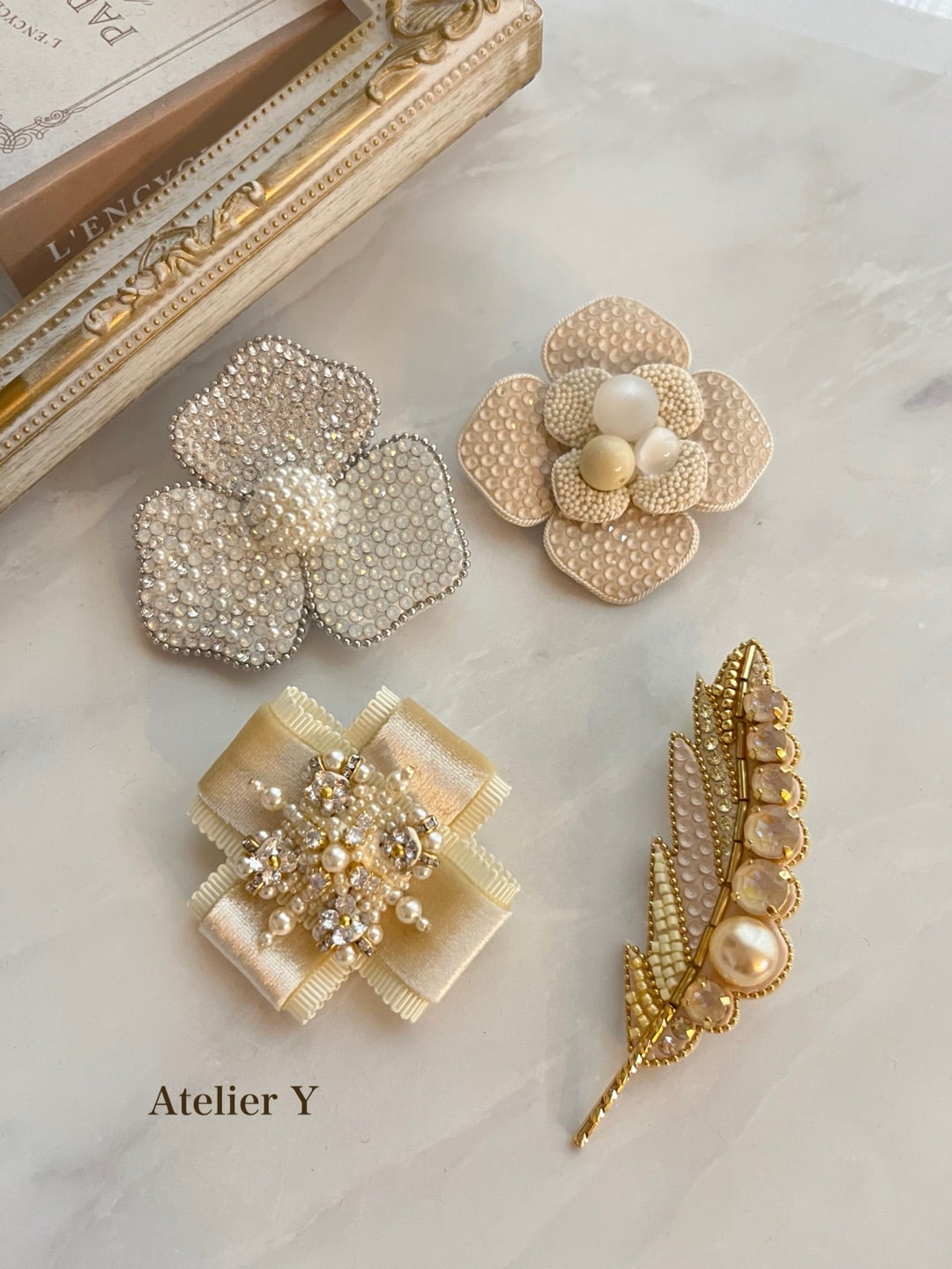 ヴィンテージ シャネル マドモアゼル イヤリング リメイクブローチピン