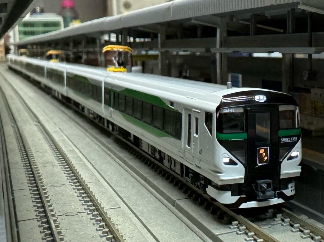 KATO「E257系5000番台」 | きままな鉄道模型