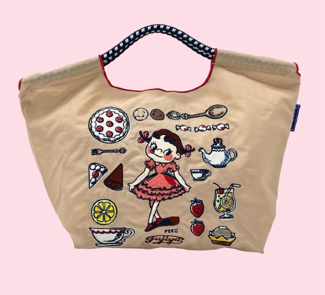 不二家ペコちゃんとボール&チェーンがコラボ | 友蔵こころのブログ