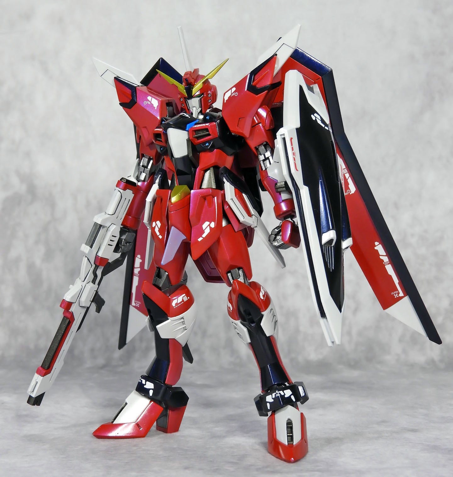 HG イモータルジャスティスガンダム チタニウムフィニッシュ 塗装