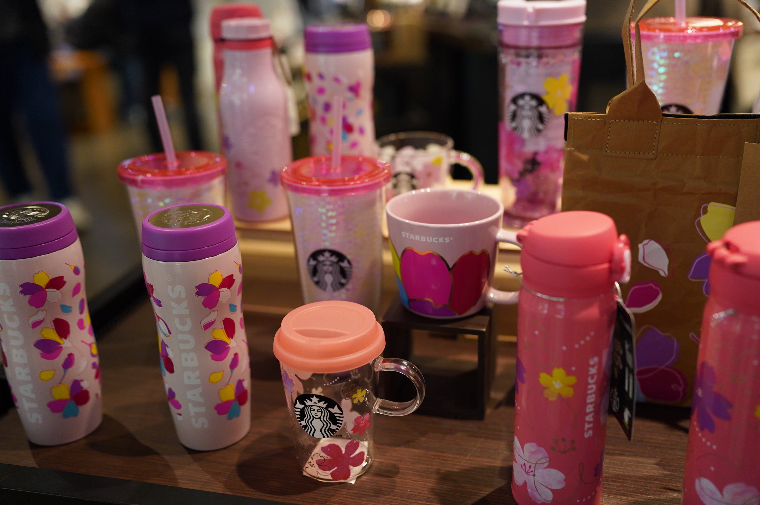 スタバ ついに・・・SAKURA2024カラーチェンジングリユーザブルカップ