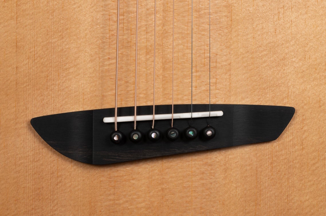 オール熱処理ギター Berg A1C 2.0のサウンド | ギターマニアの兄を持つ