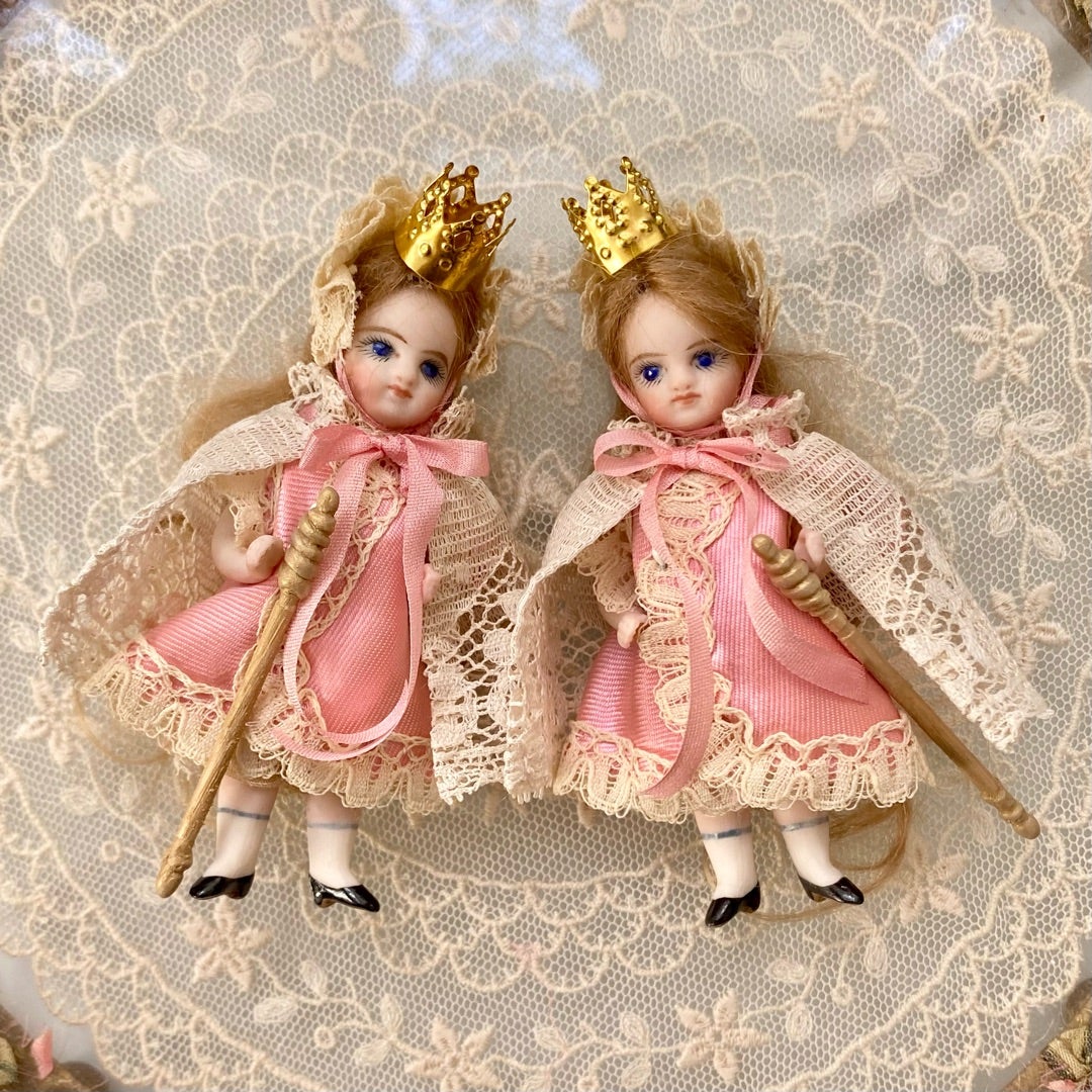 7.5㎝のフレンチミニョネット・シャーリー2をリリース | 横浜・元町の