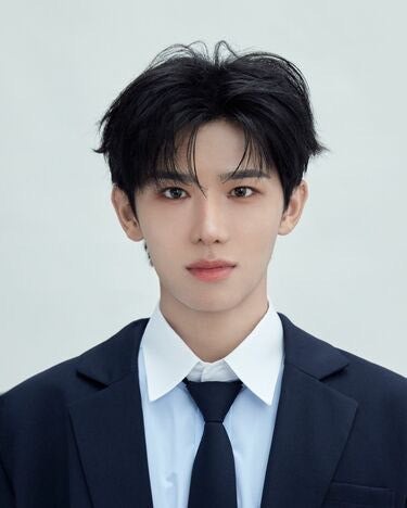 PROJECT 7』イチェン 이첸 | ななばなな通信